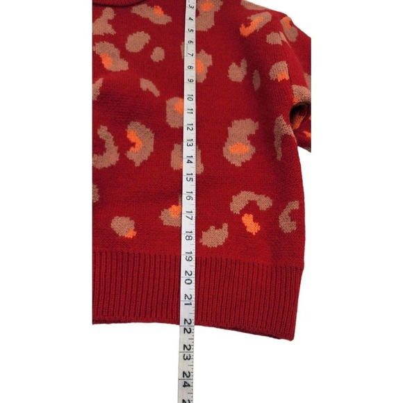 NWT Goodnight Macaroon Pullover Animal Print Boxy Soft Sweater Size Large - Picture 7 of 8